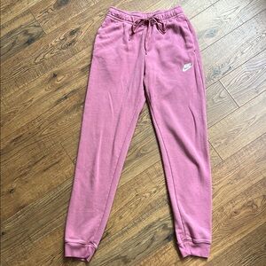 Nike Pink Jogger Sweatpants Relaxed Fit